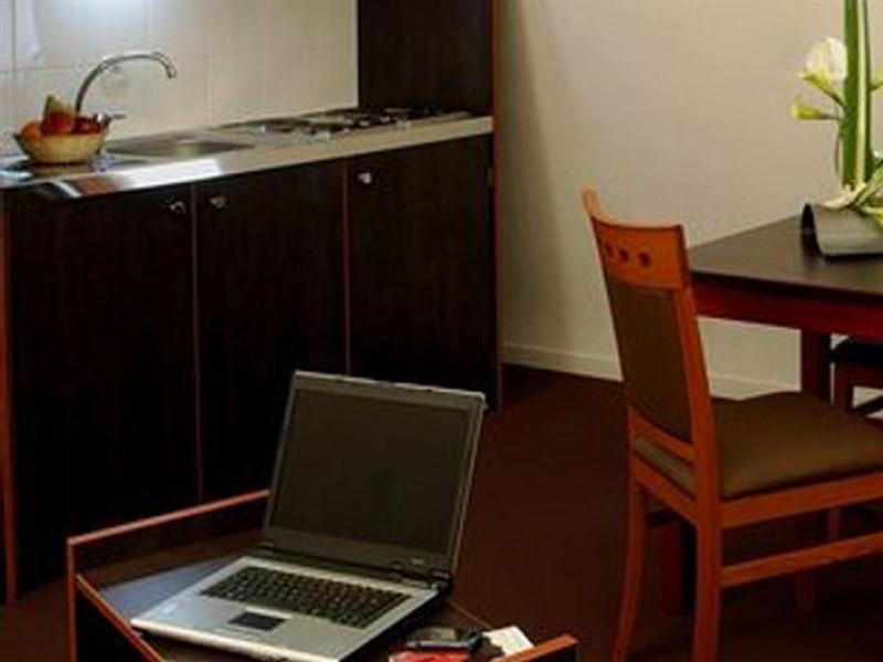 Aparthotel Adagio Access Paris Porte De Charenton Exterior foto